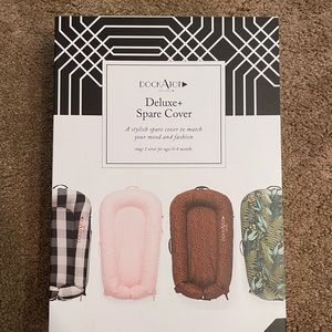 Brand new dockatot deluxe spare cover